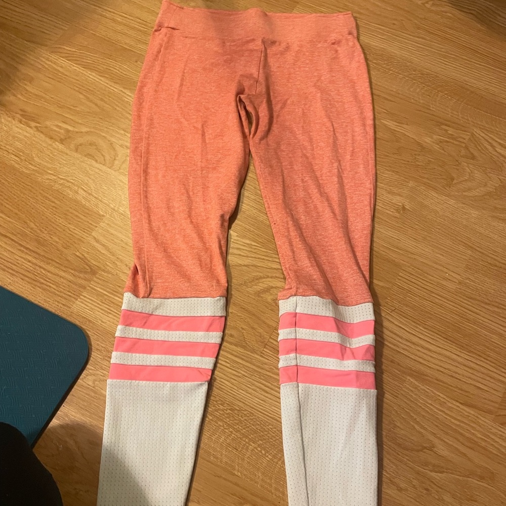 Bombshell leggings